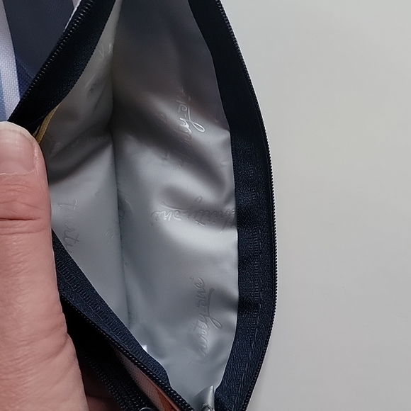 Thirty-one Clear Clip Pouch - Vista Stripe - Picture 6 of 8